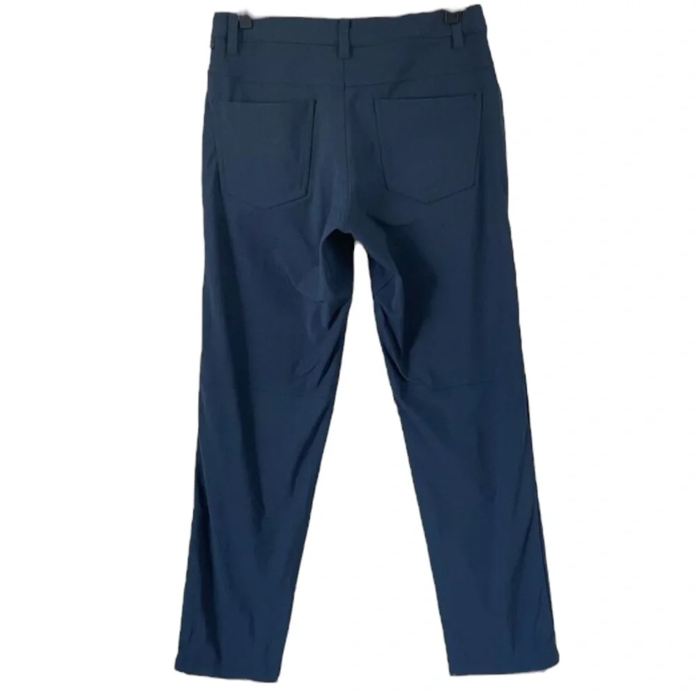 LULULEMON Men’s ABC Pants in True Navy Size 34 x 29 -- PERFECT for Travel!!!